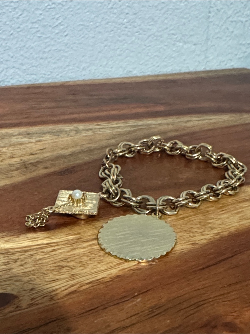 Vintage Gold Graduation Charm Bracelet Mortarboard Cap Pearl Round Disc Retro